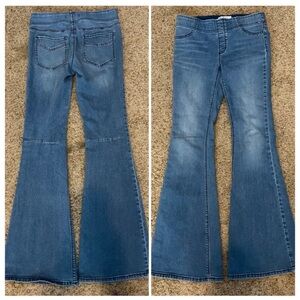 Free People Pull-On Kick Flare Low rise Flare Jeans SZ 28
